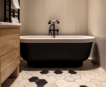 997638729817332599259